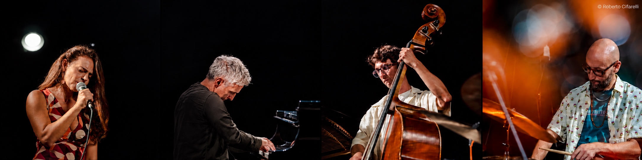 Simona Parrinello, Gianluca Di Ienno, Michelangelo Scandroglio e Alessandro Rossi dal vivo.